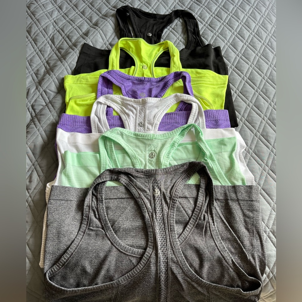 Bundle of SIX Lululemon tanktops